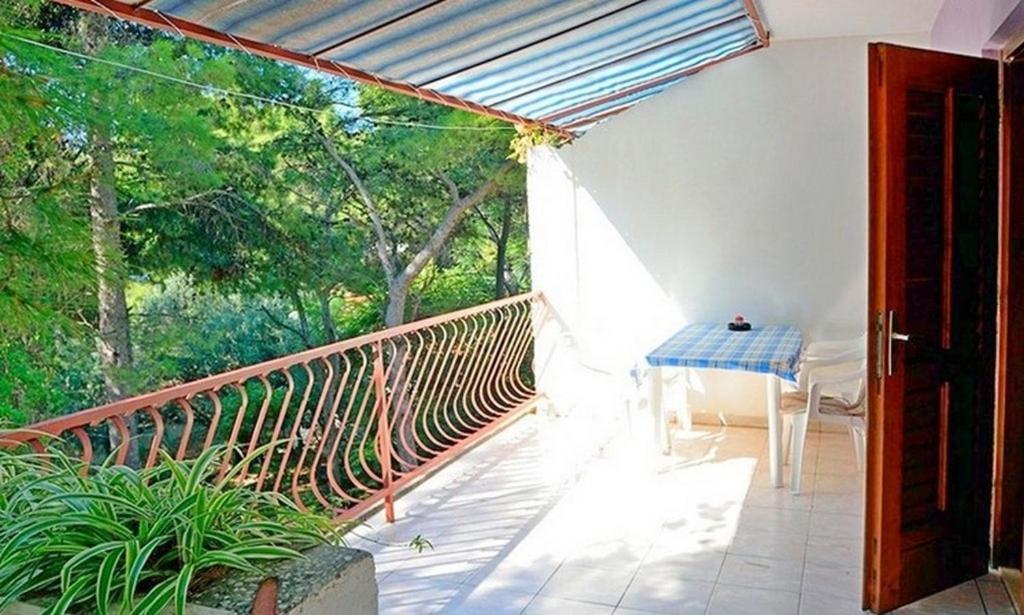 Apartments By The Sea Ivan Dolac, Hvar - 18100 젤사 외부 사진